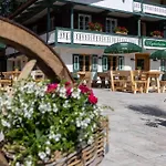 Und Landgasthof Zachschuster 酒店