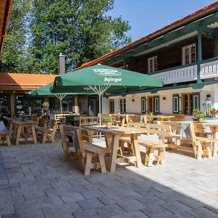 Otel Und Landgasthof Zachschuster
