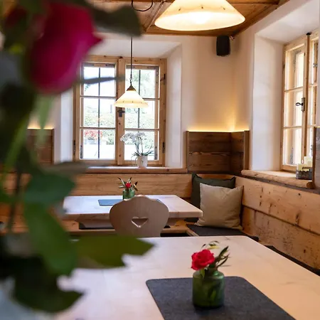 Und Landgasthof Zachschuster Gaissach